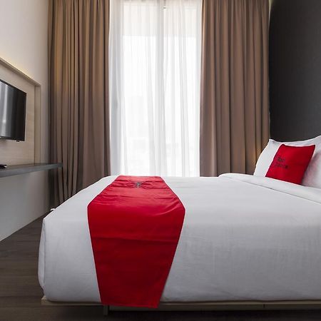 Reddoorz Plus Near Perbanas Cakarta Dış mekan fotoğraf