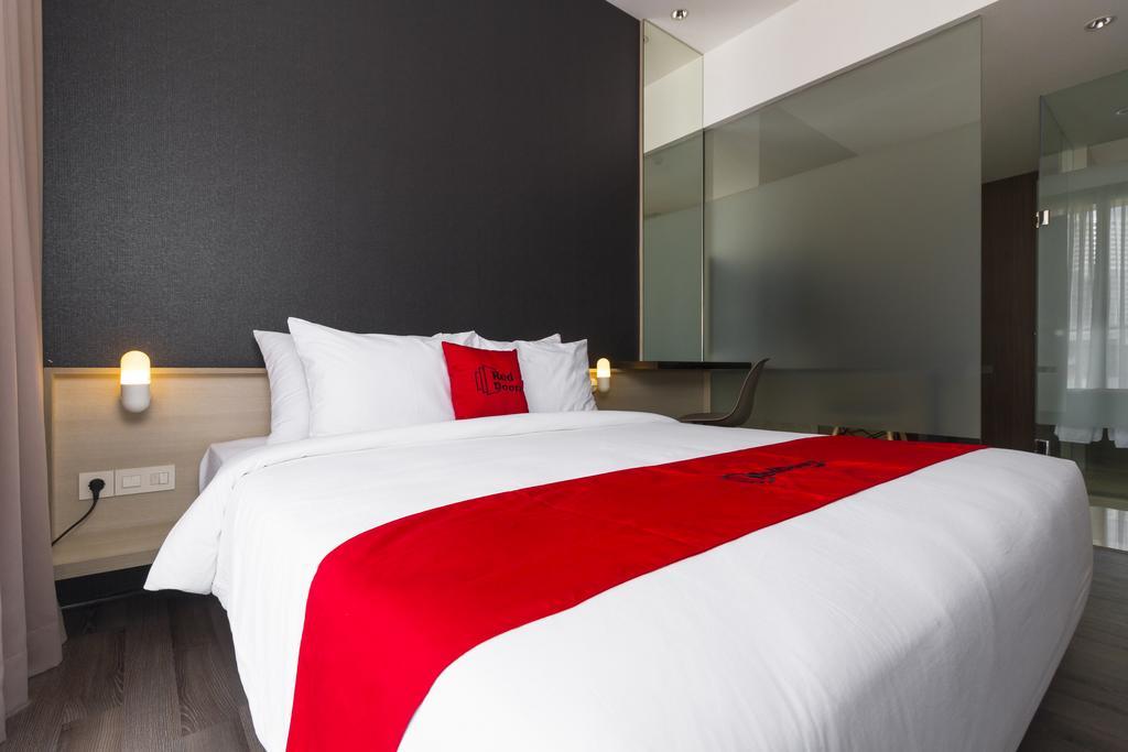 Reddoorz Plus Near Perbanas Cakarta Dış mekan fotoğraf