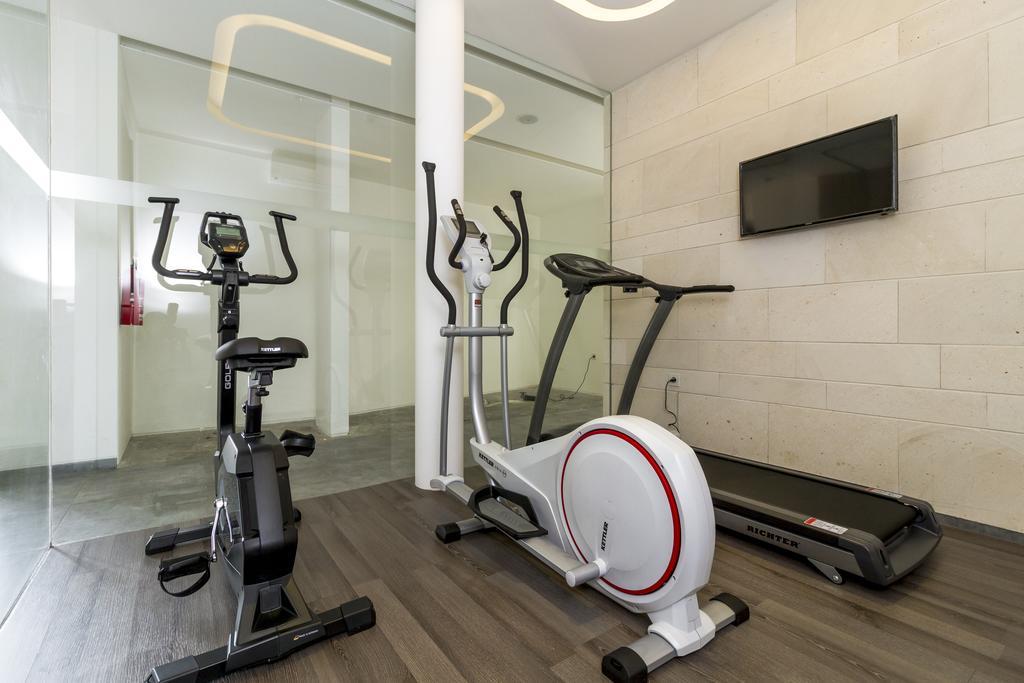 Reddoorz Plus Near Perbanas Cakarta Dış mekan fotoğraf